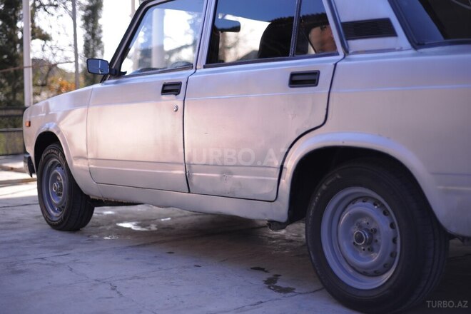 LADA (VAZ) 2107 1990, 80,000 km - 1.6 l - Şəki