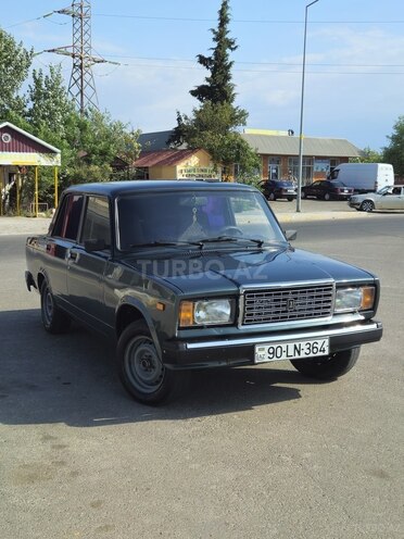 LADA (VAZ) 2107-1