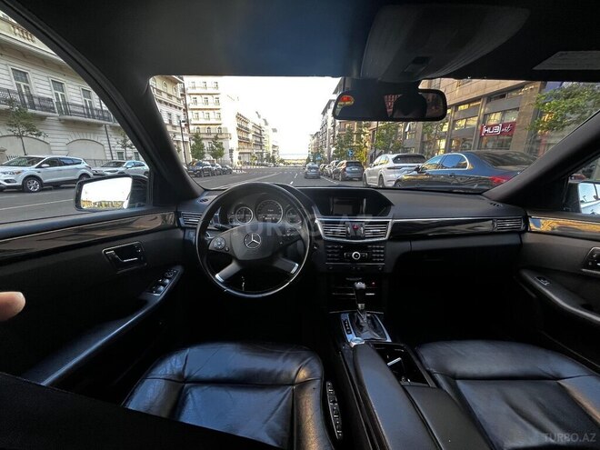 Mercedes E 220 d 2011, 218,000 km - 2.2 l - Bakı
