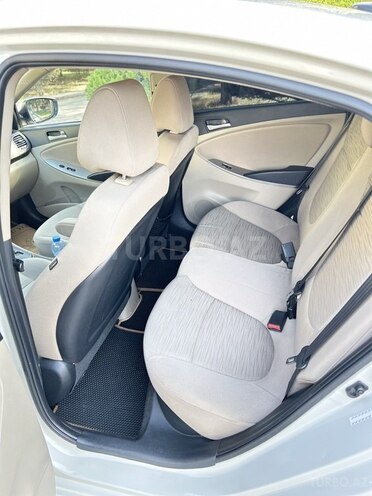 Hyundai Accent 2016, 98,000 km - 1.6 l - Bakı