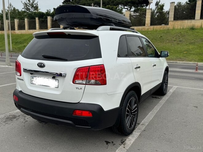Kia Sorento 2011, 255,000 km - 2.0 l - Bakı