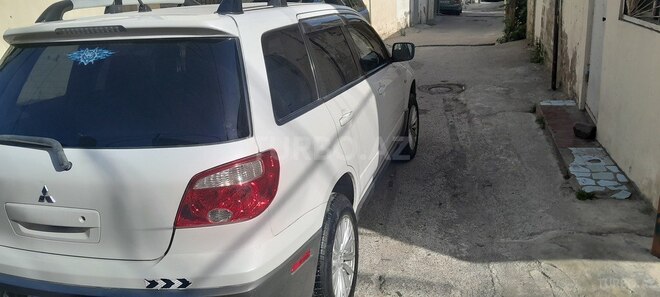 Mitsubishi Outlander 2005, 163,000 km - 2.4 l - Bakı