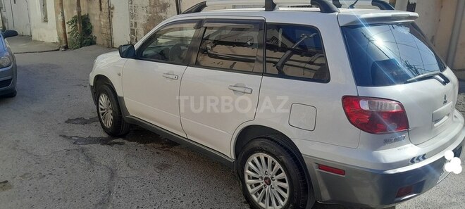 Mitsubishi Outlander 2005, 163,000 km - 2.4 l - Bakı