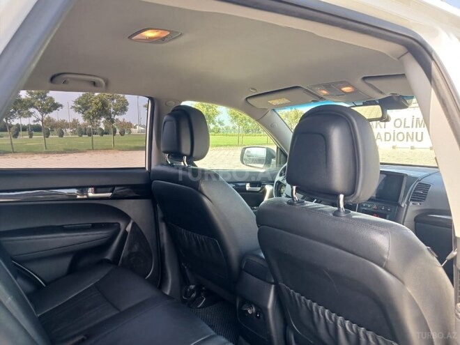 Kia Sorento 2011, 255,000 km - 2.0 l - Bakı