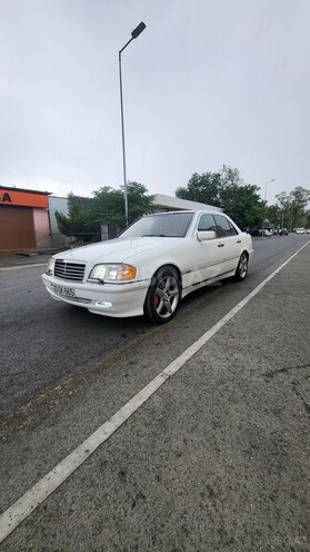 Mercedes C 200 1995, 384,000 km - 2.0 l - Mingəçevir