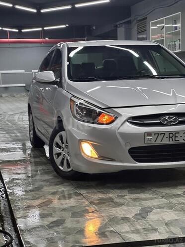 Hyundai Accent 2016, 230,000 km - 1.6 l - Bakı