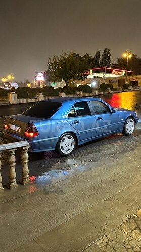Mercedes C 240 1999, 404,000 km - 2.4 л - Bakı