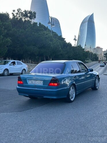 Mercedes C 240 1999, 404,000 km - 2.4 л - Bakı