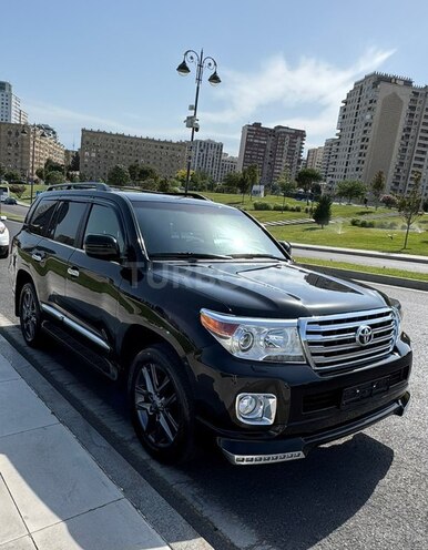 Toyota Land Cruiser-7