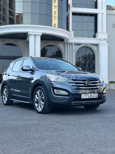 Hyundai Santa Fe-1