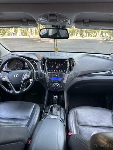 Hyundai Santa Fe-8