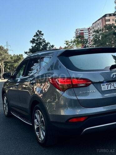 Hyundai Santa Fe-4