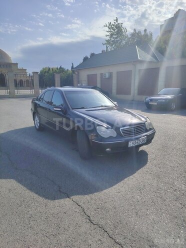 Mercedes C 180-4