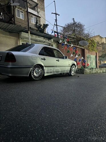 Mercedes C 240 1998, 555,555 km - 2.4 l - Bakı
