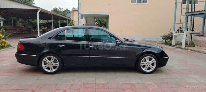 Mercedes E 220 d 2002, 406,660 km - 2.2 l - Masallı