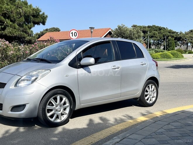 Toyota Yaris 2011, 96,000 km - 1.3 l - Bakı