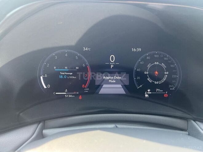 Lexus  2025, 5,400 km - 2.4 l - Bakı