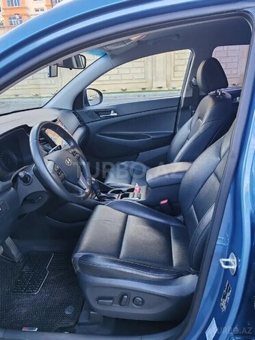 Hyundai Tucson-12