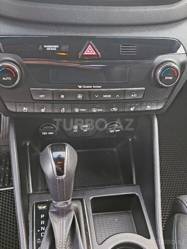 Hyundai Tucson-14