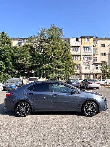 Toyota Corolla 2016, 147,492 km - 1.8 l - Bakı