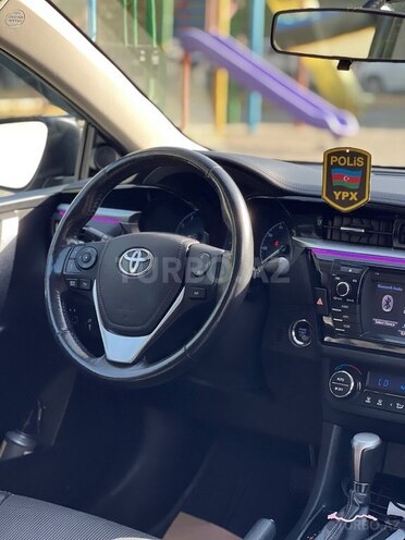 Toyota Corolla 2016, 147,492 km - 1.8 l - Bakı