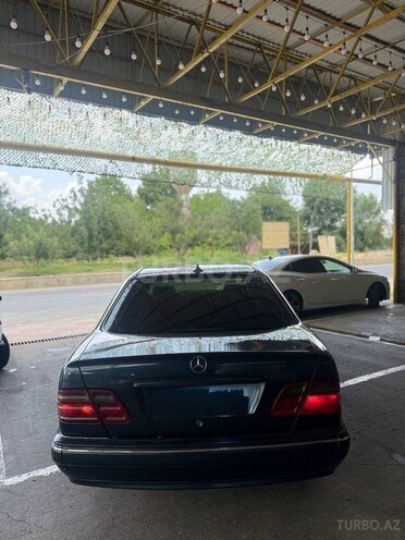 Mercedes E 270 1999, 420,000 km - 2.7 л - Bakı