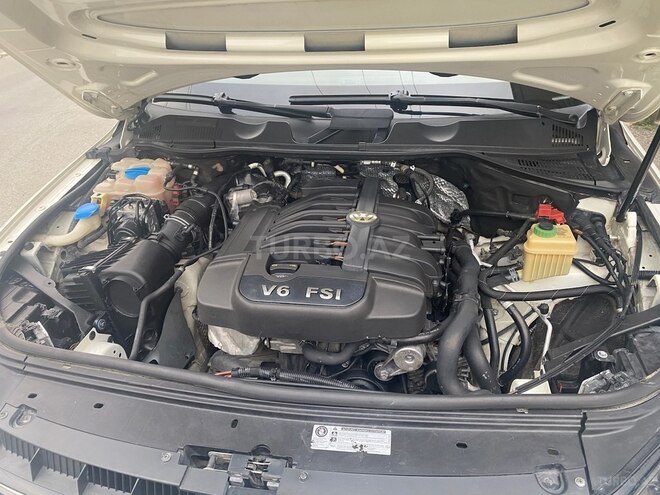 Volkswagen Touareg 2010, 190,000 km - 3.6 л - Bakı