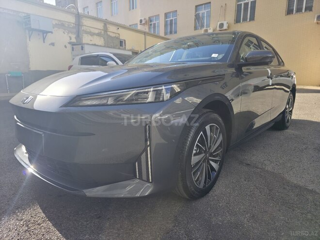 Changan Qiyuan A05 2025, 0 km - 1.5 л - Bakı