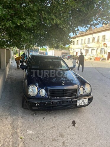 Mercedes E 220 d 1999, 311,000 km - 2.2 л - Bakı