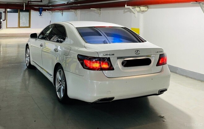 Lexus LS 460 2008, 287,000 km - 4.6 l - Bakı