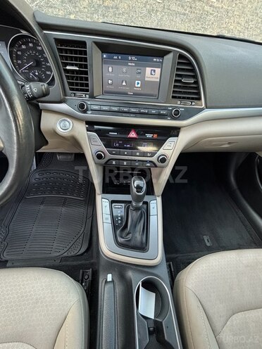 Hyundai Elantra 2017, 74,357 km - 2.0 l - Bakı