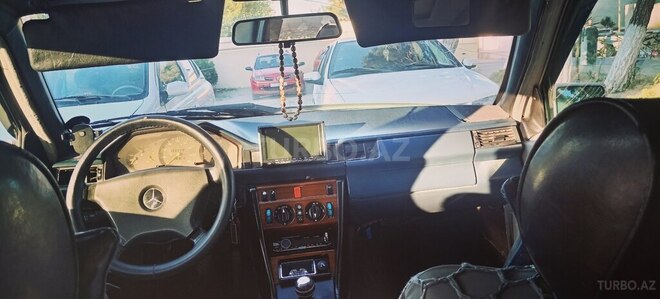 Mercedes E 200 d 1991, 356,895 km - 2.0 л - Bakı