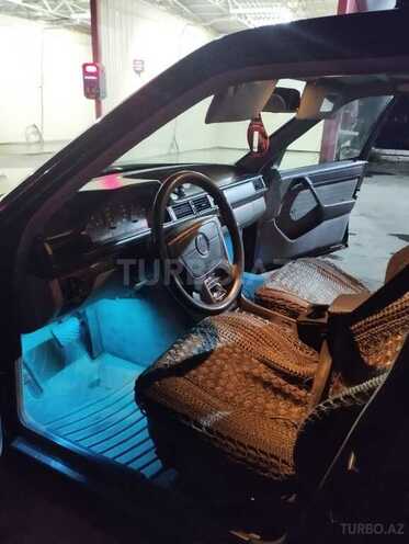 Mercedes E 220 1993, 260,000 km - 2.2 l - Goranboy