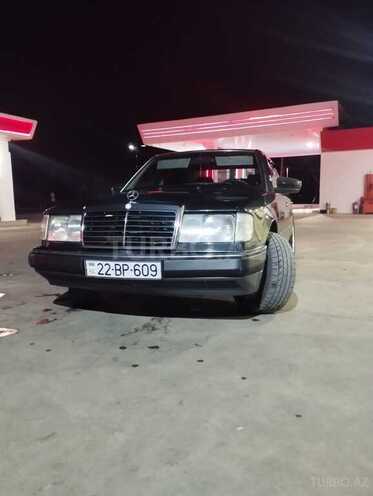 Mercedes E 220 1993, 260,000 km - 2.2 l - Goranboy