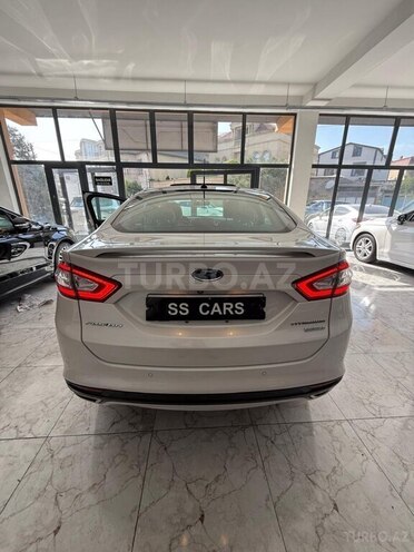 Ford Fusion (North America)-10
