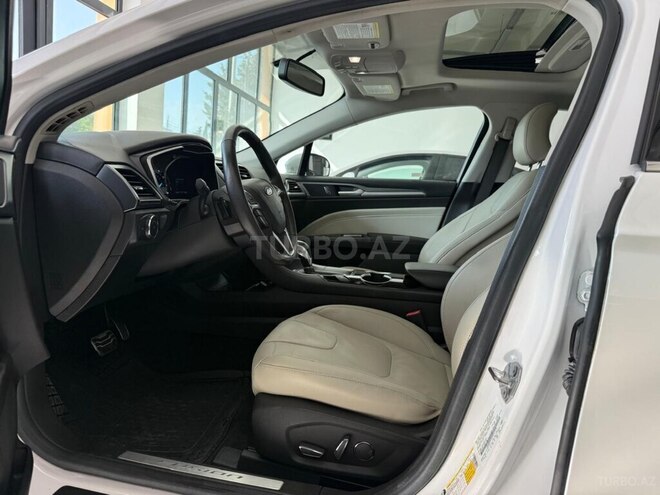 Ford Fusion (North America)-12