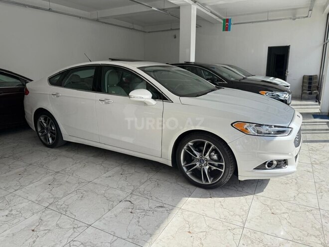 Ford Fusion (North America)-15