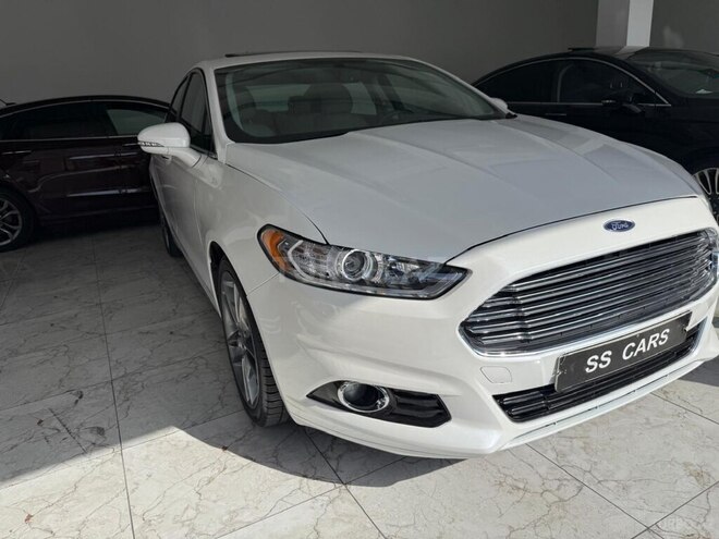 Ford Fusion (North America)-16