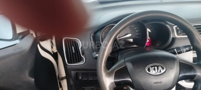 Kia Rio 2015, 52,700 km - 1.4 л - Bakı