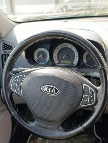 Kia  2009, 210,000 km - 1.4 l - Bakı
