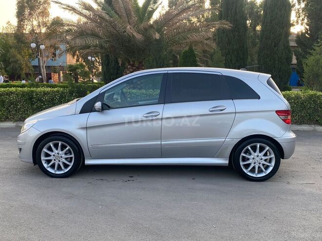 Mercedes B 170 2008, 168,000 km - 1.7 л - Sumqayıt