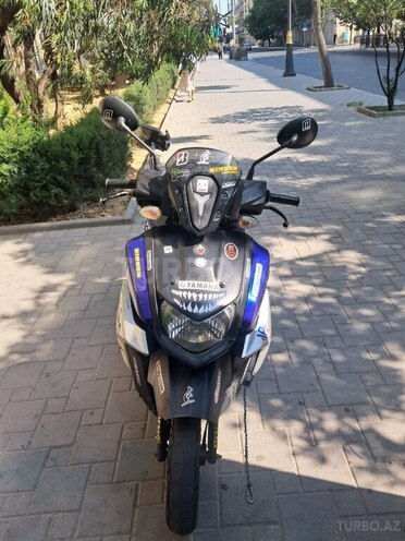 Yamaha RayZR Street Rally 125-1