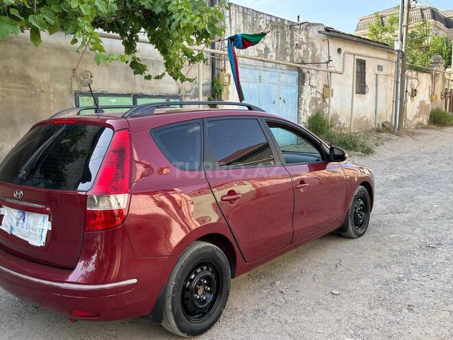 Hyundai i30 2010, 280,000 km - 1.6 л - Bakı