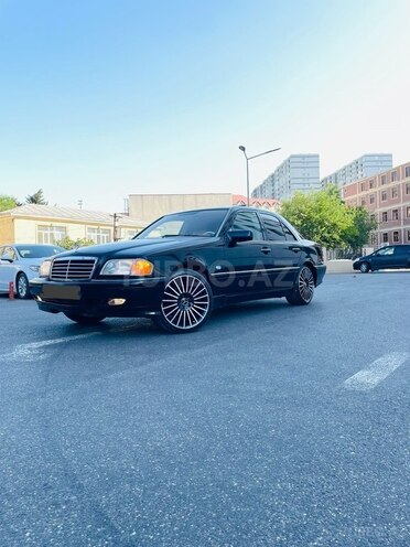 Mercedes C 230 1998, 275,000 km - 2.3 l - Bakı