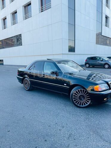 Mercedes C 230 1998, 275,000 km - 2.3 l - Bakı