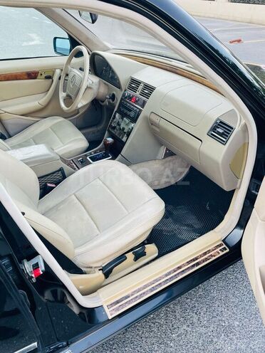 Mercedes C 230 1998, 275,000 km - 2.3 l - Bakı