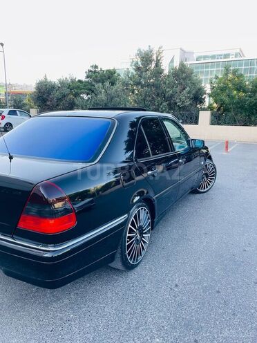 Mercedes C 230 1998, 275,000 km - 2.3 l - Bakı