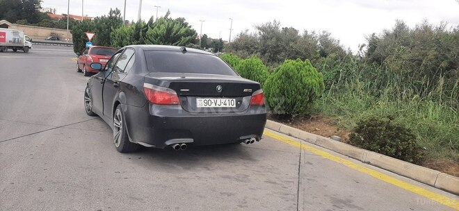 BMW 523 2005, 478,000 km - 2.5 l - Bakı