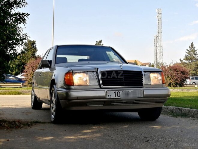 Mercedes E 250 1992, 350,845 km - 2.5 l - Bakı