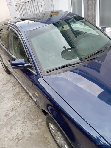Volkswagen Passat 2002, 300,000 km - 1.8 l - Gəncə